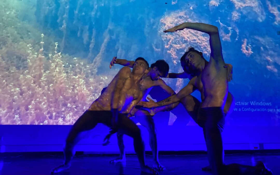 Danza al agua